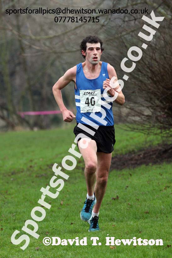 Morpeth Harriers 11k Road Race. Photo: David T. Hewitson/Sports for All Pics